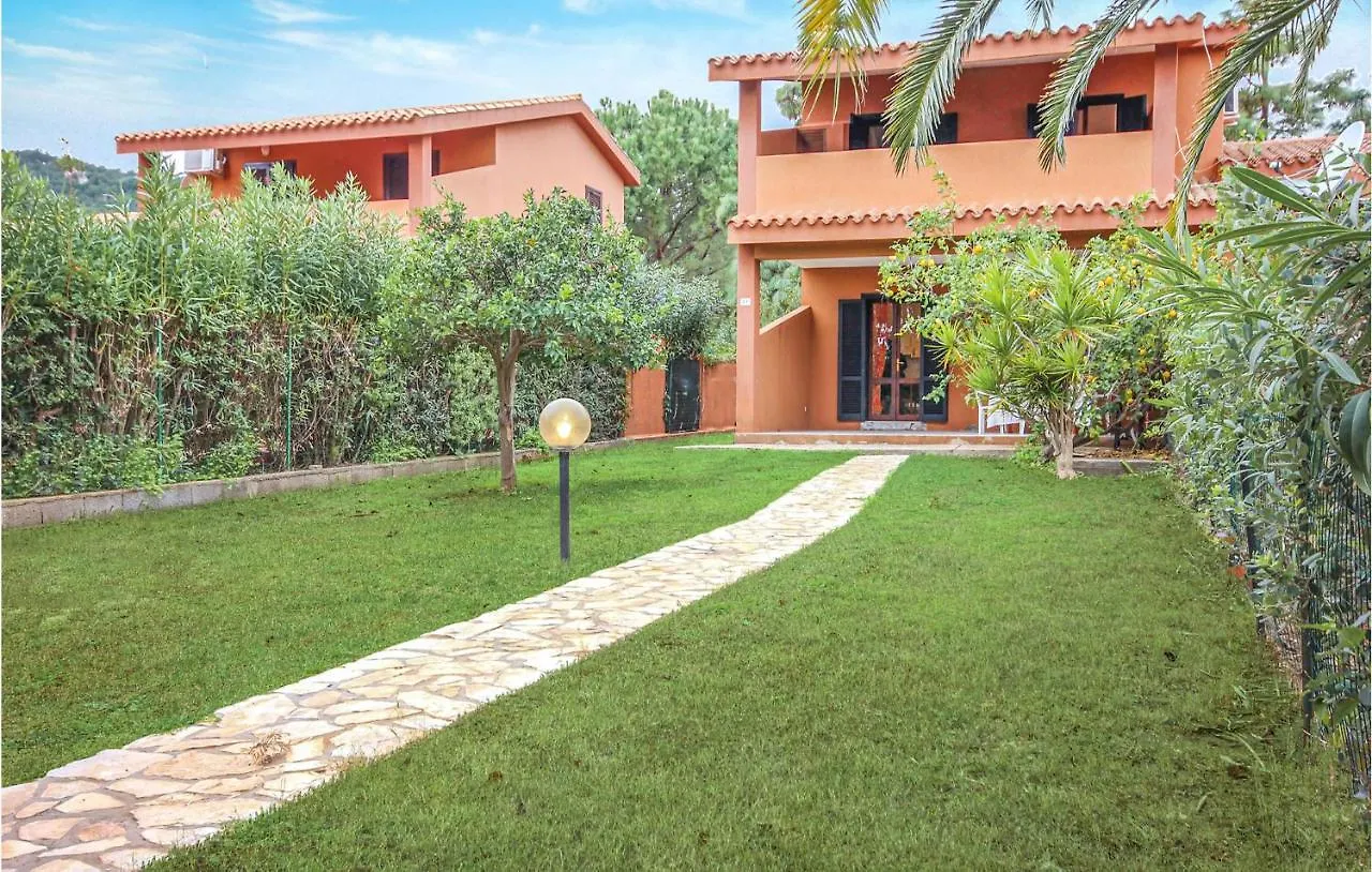 Amazing Apartment In Costa Rei -Ca- With Wifi Monte Nai