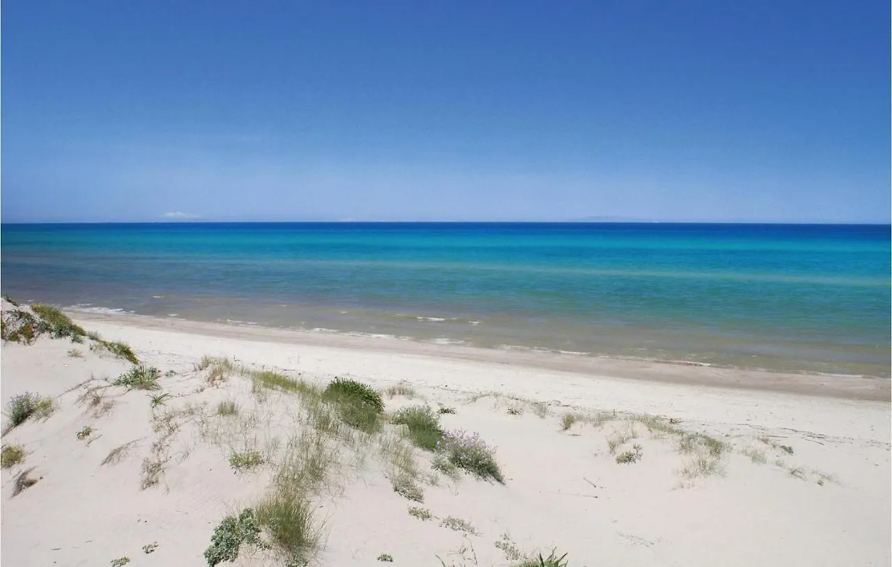 Amazing Apartment In Costa Rei -Ca- With Wifi Monte Nai Italy