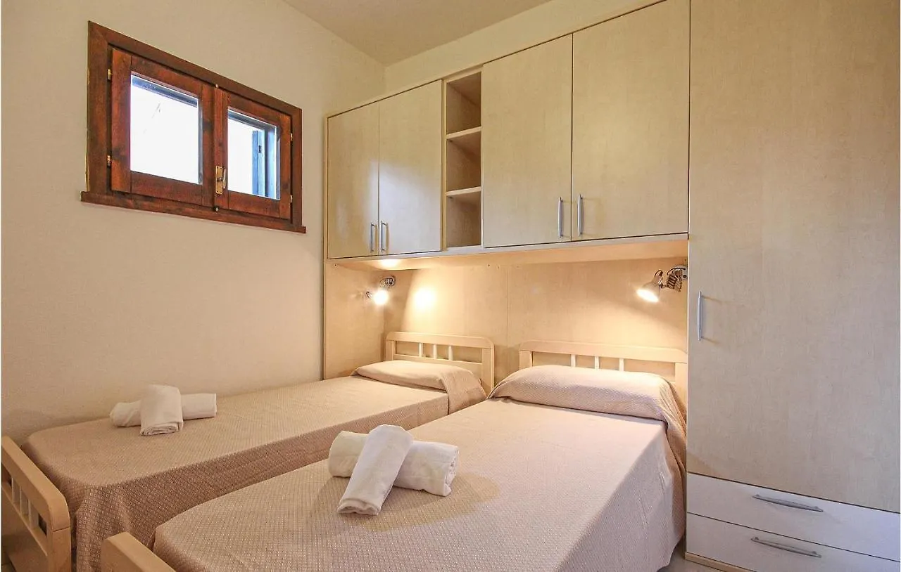 Amazing Apartment In Costa Rei -Ca- With Wifi Monte Nai